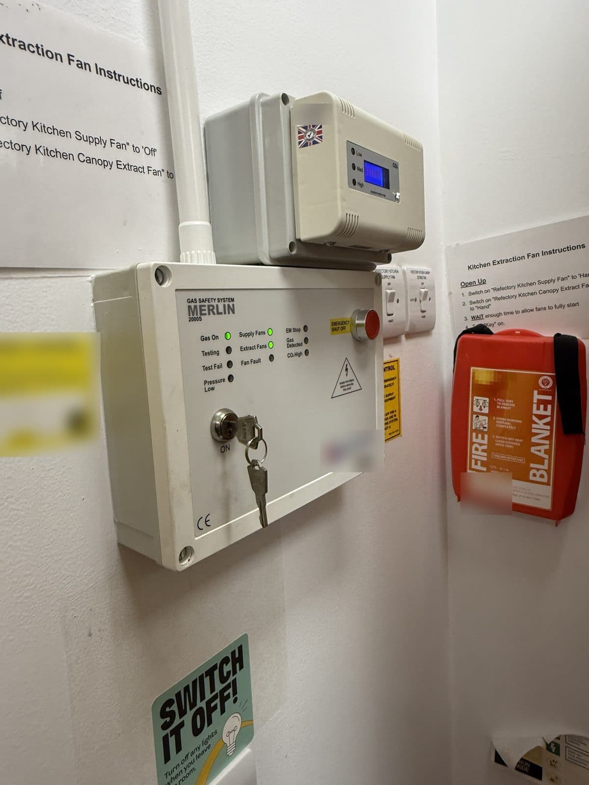Commercial gas meter installation and isolation valves